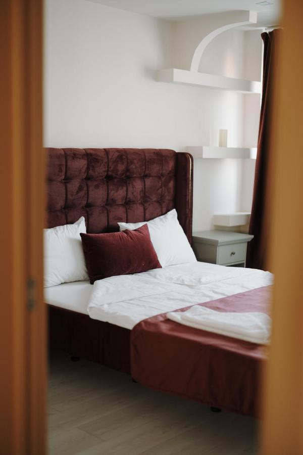 Bear'S Apartment Alba Iulia Ngoại thất bức ảnh